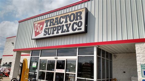 Tractor supply camden sc - Tractor Supply Company was founded in Brentwood, Tennessee, in 1938. It has around 1,500 locations and operates in 49/50 of the U.S. states. Its headquarters are still in Brentwood.